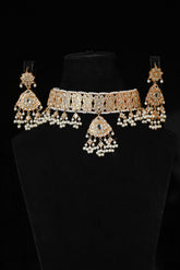 Kundan Pearl Elegance