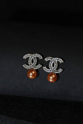 Zircon Crest